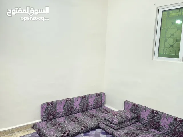 96 m2 3 Bedrooms Townhouse for Sale in Amman Baqa'a Camp