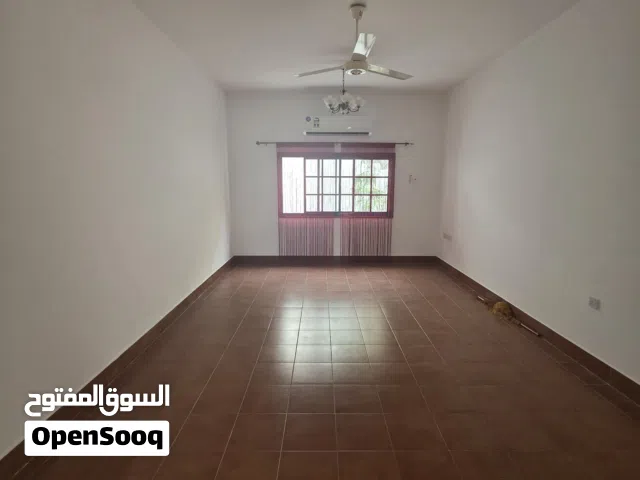 سكن متكامل.. راحة بلا حدود في العذيبة