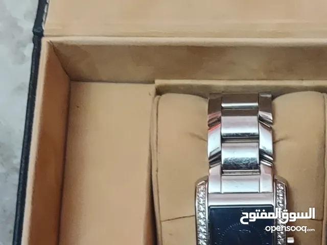 ساعة mondina نسائيه جديده
