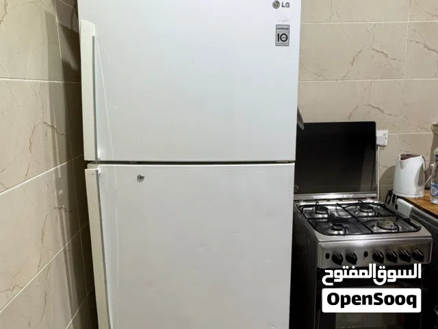 ثلاجة LG وغاز (بوتجاز) Indesit ( مع سيلندر الغاز ) بحالة ممتازة!