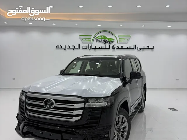 لاندكروزر الدفع الرباعي GXR زيرو 2025 توين توربو الفل