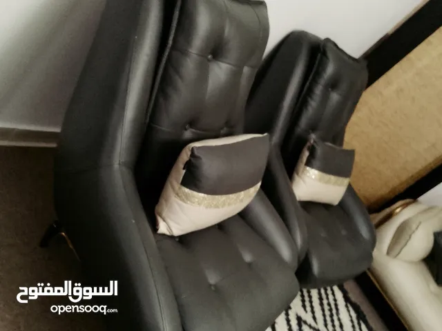 اثاث بحاله ممتازه بسعر مغري