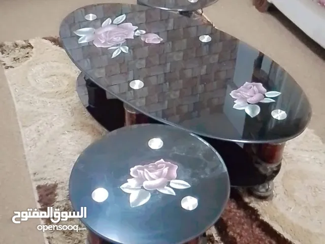 طقم طربيزات قزاز بحاله جيده