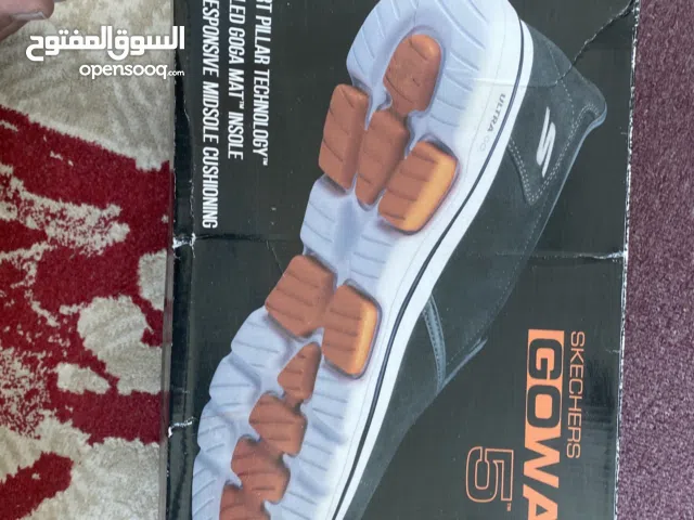 جوتي سكيتشرز جو ووك 5