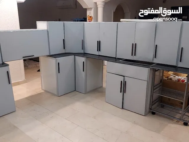 Used Aluminium Kitchen Cabinets, 6 metres, Great Condition Only For 1000 SAR