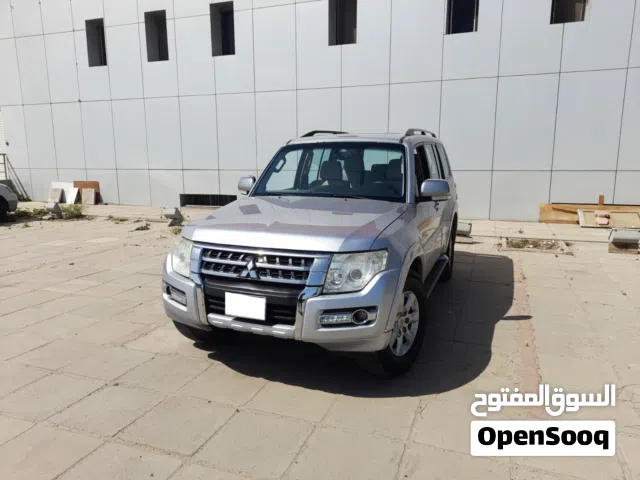 Used Mitsubishi Pajero in Kuwait City