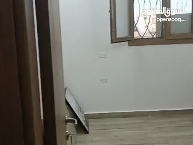 100 m2 3 Bedrooms Apartments for Sale in Murqub Other