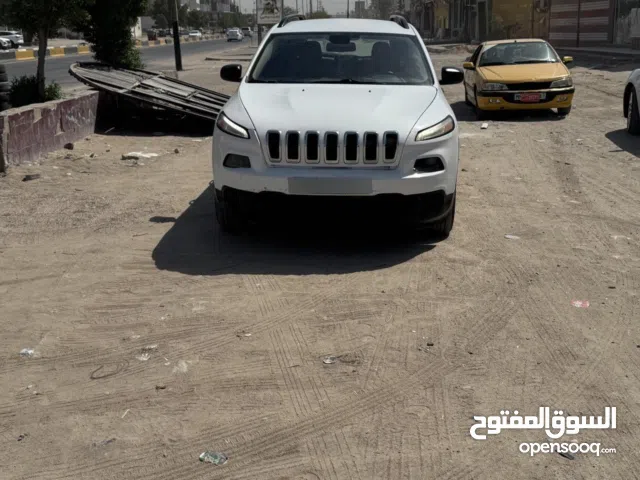 Used Jeep Cherokee in Basra