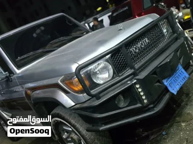 2015 تويوتا لاند كروزر GX