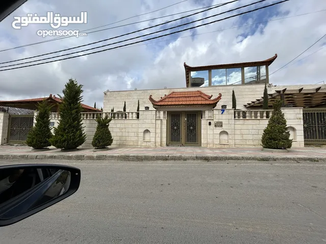 285 m2 3 Bedrooms Townhouse for Sale in Amman Abu Alanda