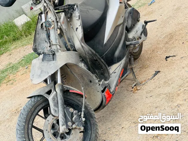 2024 ابريليا RS 125 Replica