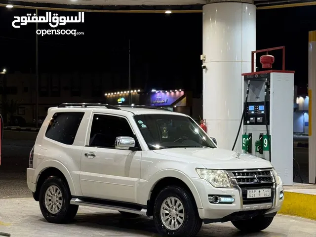 باجيرو ربع 2015 شرط نظافة الوكالة واقف في البايكه معظم الوقت