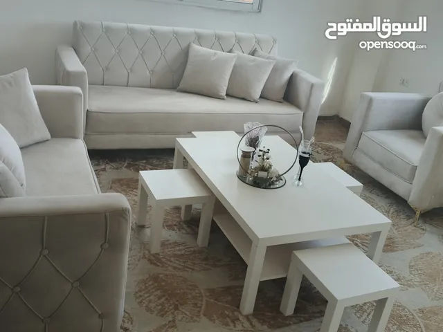 طقم كنب 7مقاعد تفصيل دانلوب لم يتم استخدامه شبه جديد ونضيف جدا