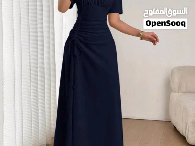 فستان من شي ان لكن متوفر لون أخضر فاتح السعر فقط 6دنانير