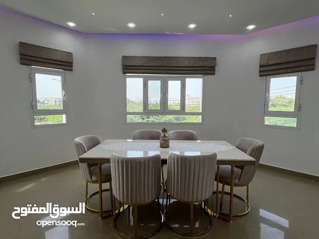 240 m2 3 Bedrooms Apartments for Rent in Muscat Al Mawaleh