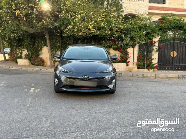 Used Toyota Prius in Amman