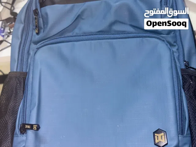 حقيبة twins ماركة عالمية تنفع للمدرسة او للجيم او لللابتوب او للبلايستيشن