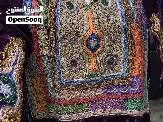 ثوب تطريز ملكه