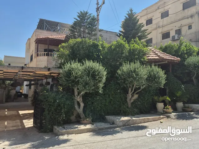 288 m2 4 Bedrooms Villa for Sale in Zarqa Dahiet Al Amera Haya