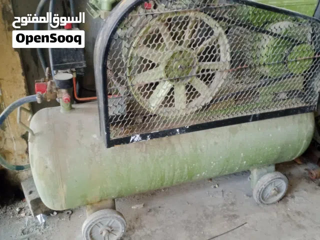السلام عليكم كمبريسر لبيع نضيف اخو الجديد استعمال قليل حجم البطل70لترالسعر300