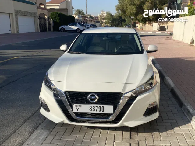 2022 Nissan Altima GCC spec clean title