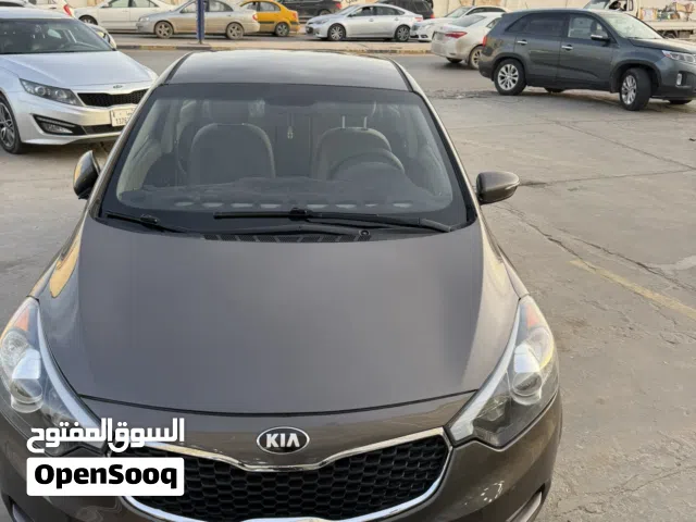 كيا سيراتو 2014 دار