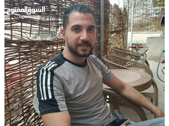 مصنع مواد غذائية