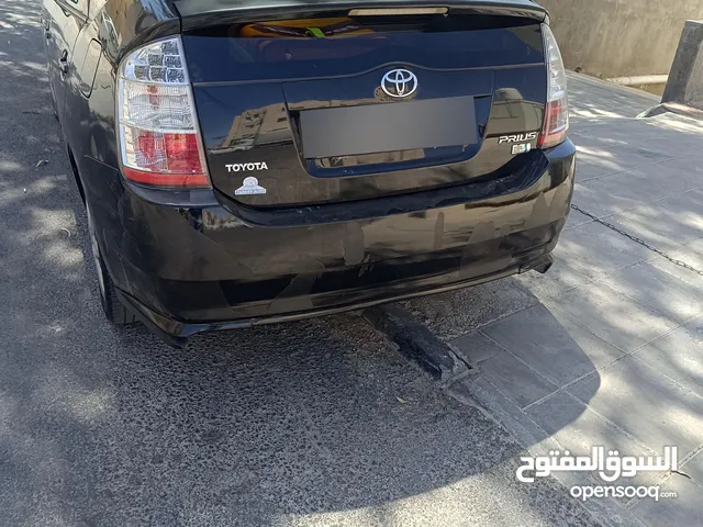 Used Toyota Prius in Amman