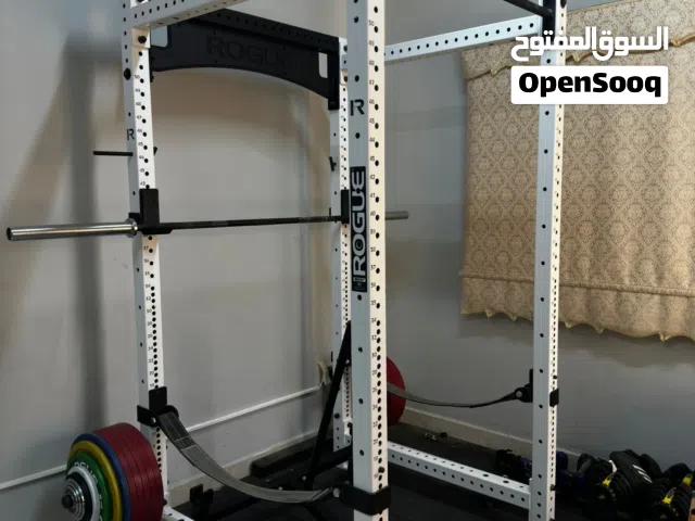 Rogue Power Rack Full gym