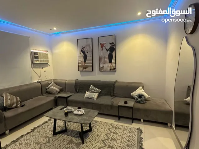 90 m2 1 Bedroom Apartments for Rent in Al Riyadh Ash Shafa