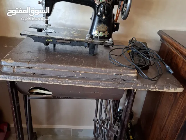 ماكنة خياطة