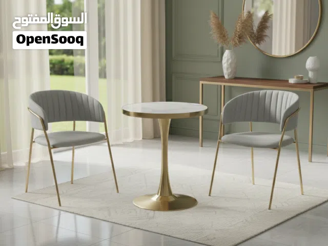 طقم طاولة قهوة عصرية مع كرسيين مخمليين باللون الرمادي - A7+T18-6