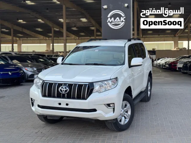 V6 4.0L / GCC / 4X4 / BIG SCREEN / FRIDGE / 7 SEATER / IN PERFECT CONDITION