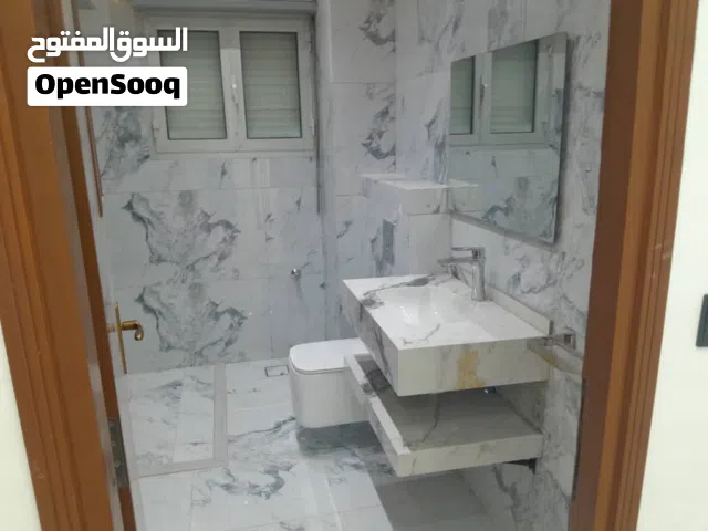 150 m2 3 Bedrooms Apartments for Sale in Benghazi Al Hada'iq