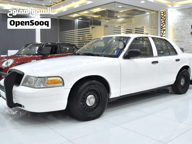 Ford Crown Victoria ( 2008 Model ) in White Color American Specs
