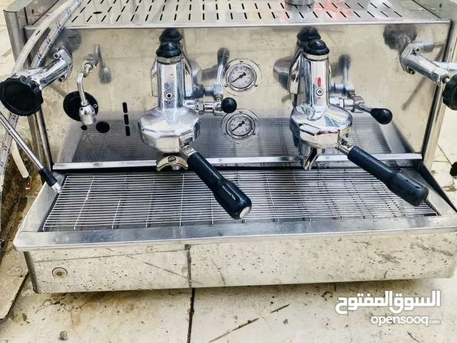 ماكنة اسبرسو عنتين إيطالية للبيع موجودة بيت لحم سعرها حرق 1500