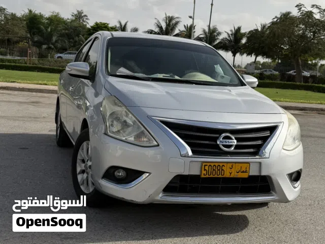 2019 نيسان صني Standard