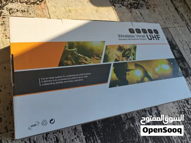 مايكات هيد ومايكات الي يعلقن ف دشداشه