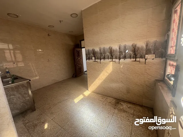 80 m2 1 Bedroom Apartments for Rent in Baghdad Dora