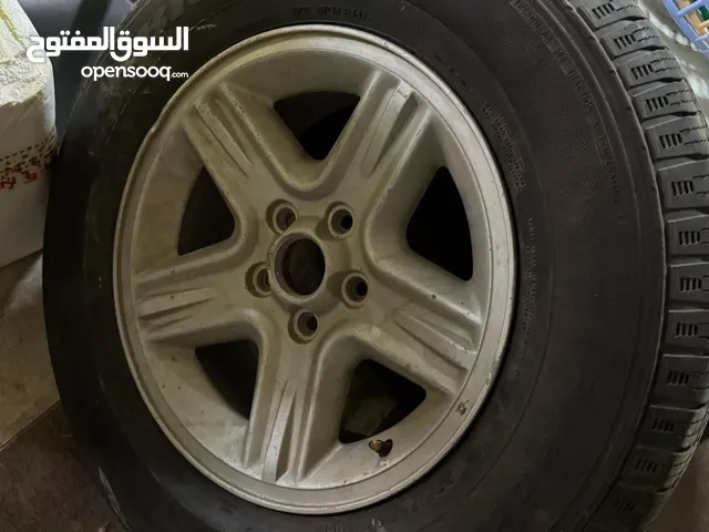 قطع غيار جيب شيروكي