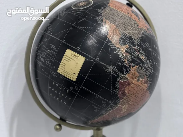 Limited edition world globe