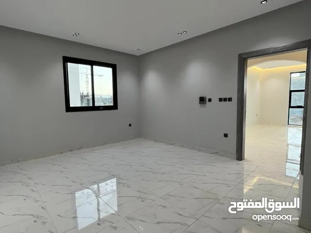 345 m2 5 Bedrooms Apartments for Rent in Al Madinah Alaaziziyah