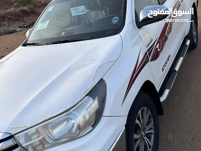 بوكس موديل 2016 فورويل عالي بصمه جوا وبرا قير عادي سعودي اصلي ماشي 118 الوقود بنزين عربيه الصلاه