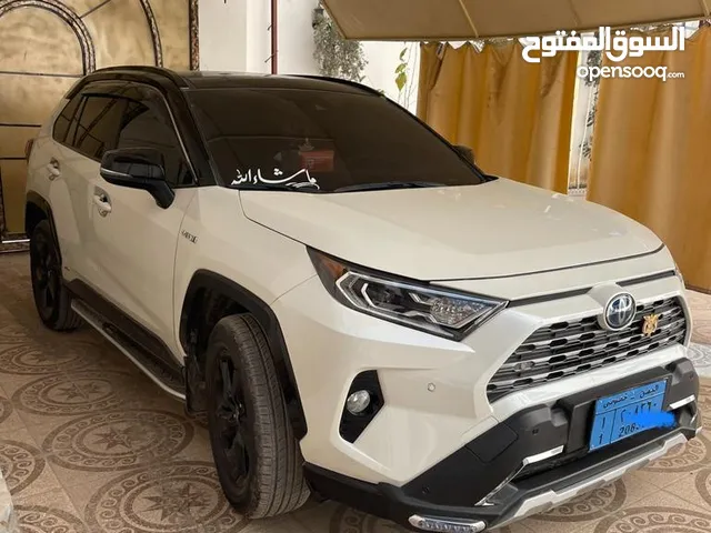 Used Toyota RAV 4 in Sana'a