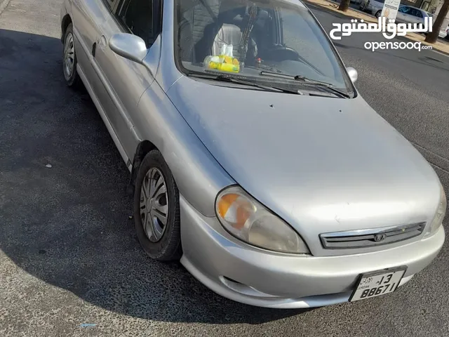 كيا ريو موديل 2000