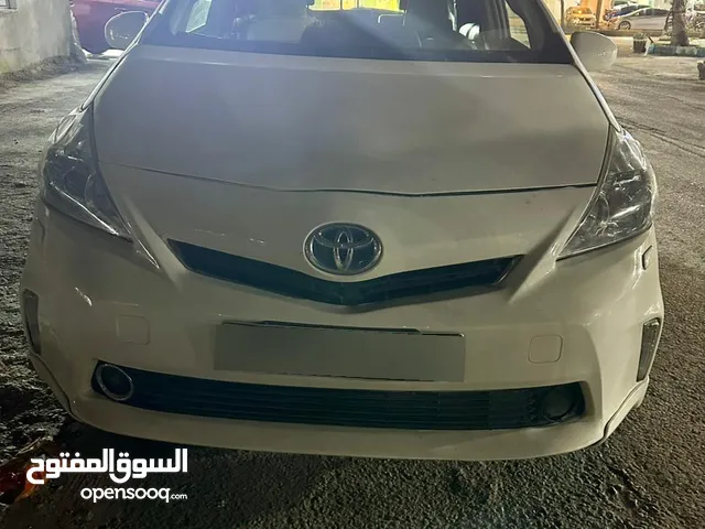 بريوس (v) 2012 لون ابيض بحال الوكاله