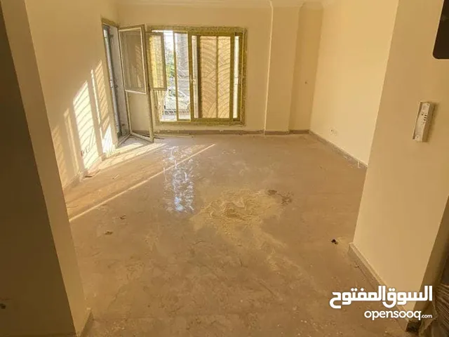 140 m2 3 Bedrooms Apartments for Rent in Giza Sheikh Zayed