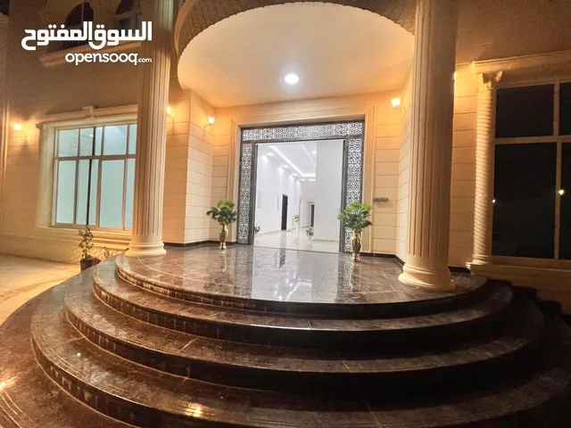 شقه للايجار بمدينة الرياض جنوب الشامخه اول ساكن مطبخ نظامى وحمام مع بانيو