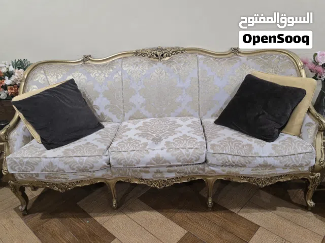 طقم راقي فاخر مجلس ذهبي وبيج