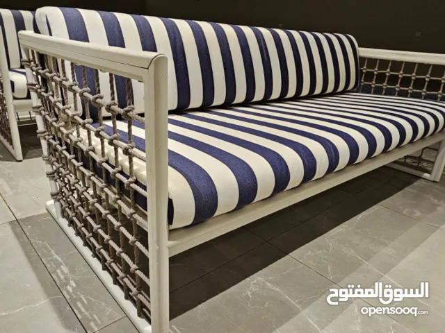 Outdoor Couch & Chairs Designer  أريكة وكراسي خارجية – تصميم أسترالي